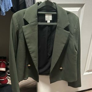 Women’s semi cropped blazer